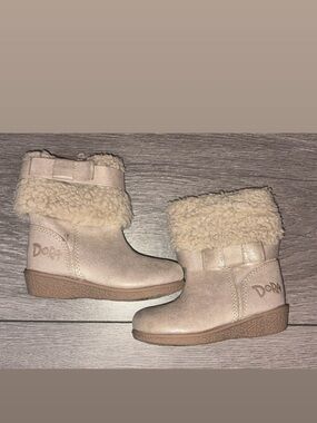 Dora Girls Size 5 Beige Faux Fur Trim Ankle Bootie Boots Round Toe Zip